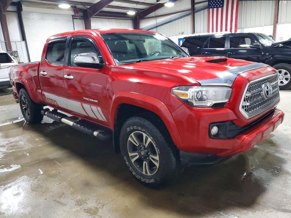 2016 TOYOTA TACOMA — Passenger 3/4