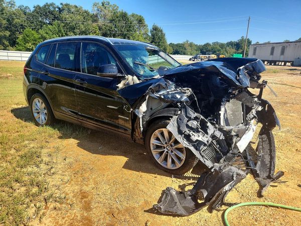 2016 BMW X5 xDrive35i — Passenger 3/4