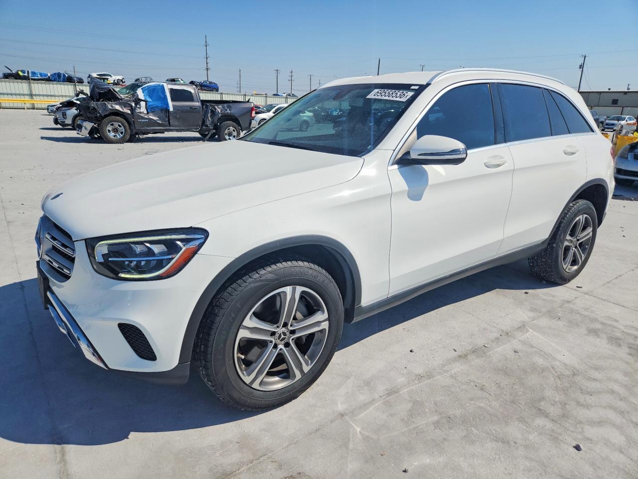 2020 MERCEDES-BENZ GLC — Front 3/4