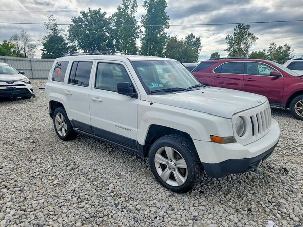 2015 JEEP PATRIOT Limited — Passenger 3/4