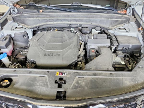 2024 KIA TELLURIDE — Engine bay