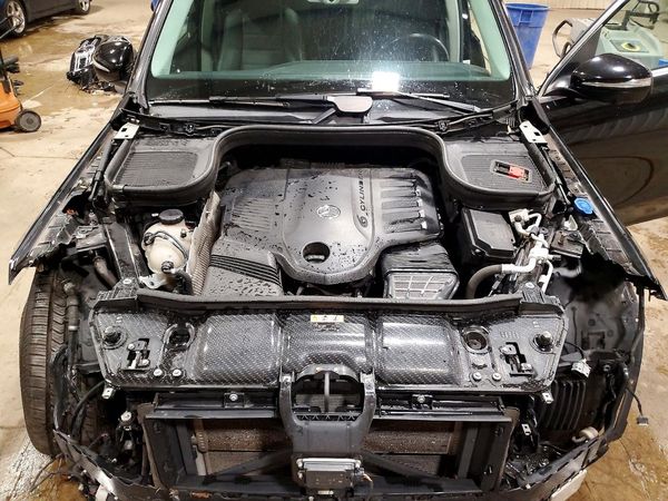 2020 MERCEDES-BENZ GLS GLS450-4M — Engine bay