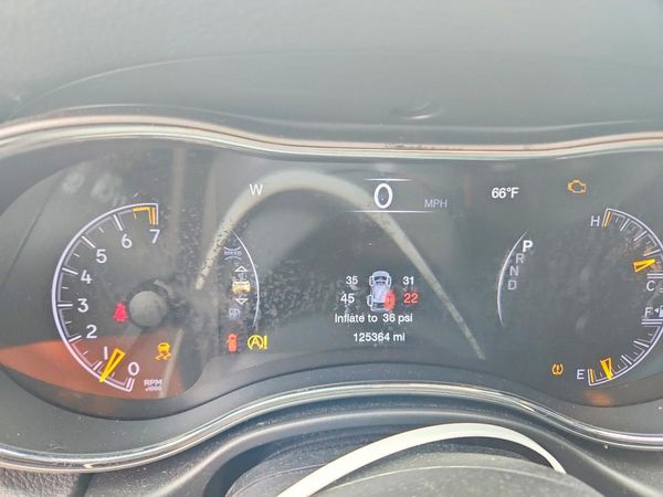 2019 JEEP GRAND CHEROKEE Laredo — ODOM