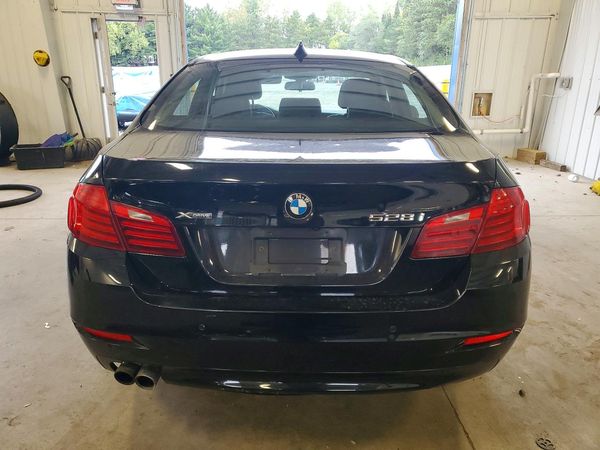 2015 BMW 528 xDrive