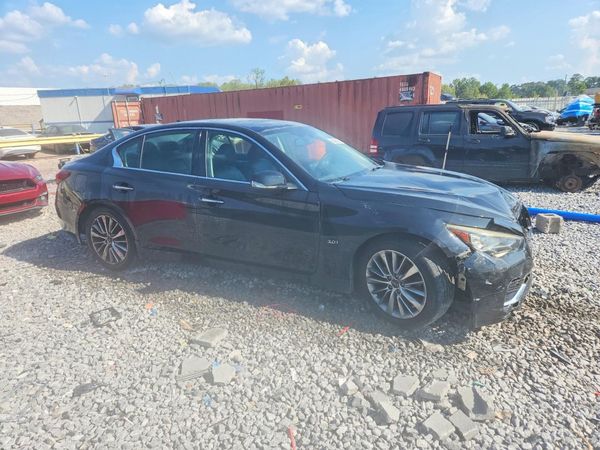 2018 INFINITI Q50 — Passenger 3/4