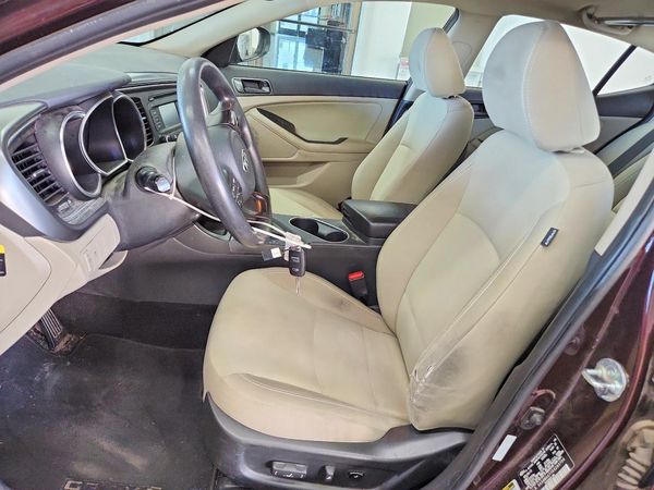 2014 KIA OPTIMA 2.4 LX STD/Conv — DENT