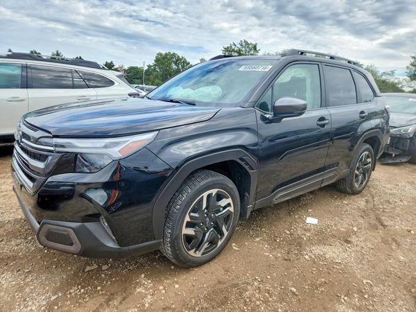 2025 SUBARU FORESTER — Front 3/4