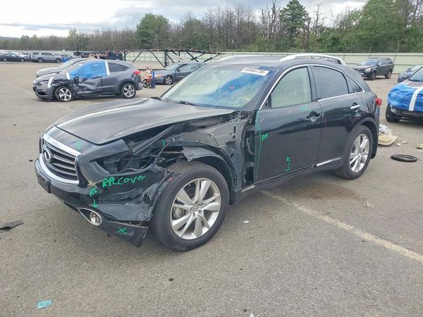 2013 INFINITI FX37 BASE — DSFA — Front 3/4