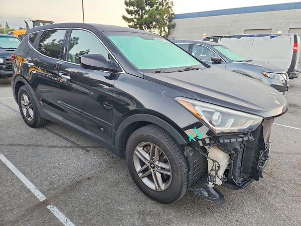 2017 HYUNDAI SANTA FE Base — Passenger 3/4
