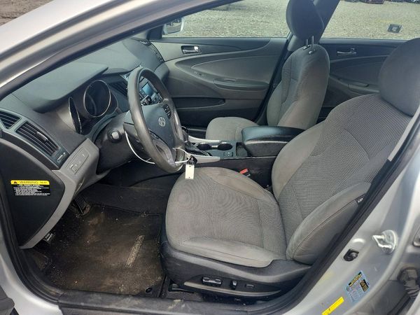 2014 HYUNDAI SONATA GLS/ GLS Popular — DENT