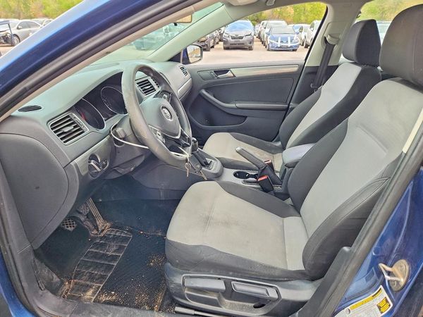 2017 VOLKSWAGEN JETTA S — DENT
