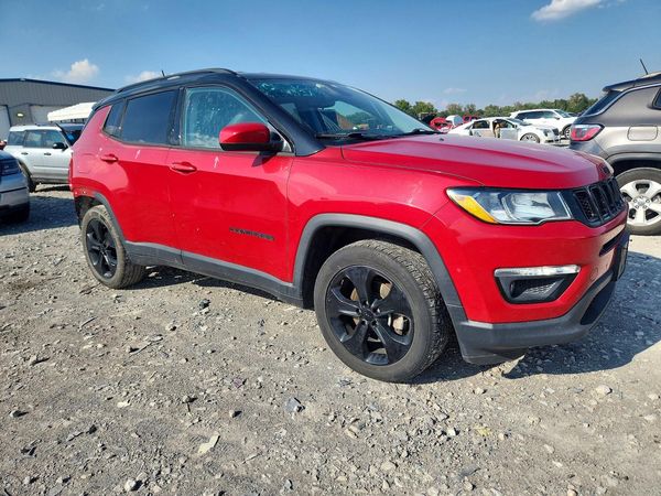 2018 JEEP COMPASS — Passenger 3/4