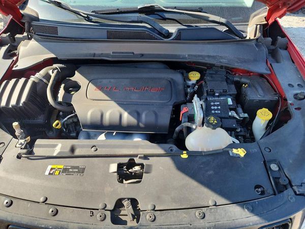 2018 JEEP COMPASS — Engine bay