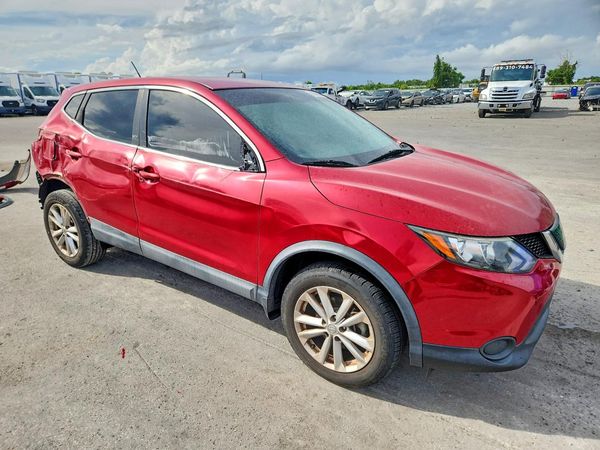 2018 NISSAN ROGUE SPORT — Passenger 3/4