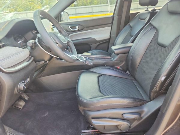 2023 JEEP COMPASS — DENT