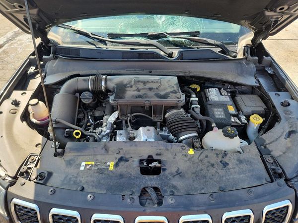 2023 JEEP COMPASS — Engine bay