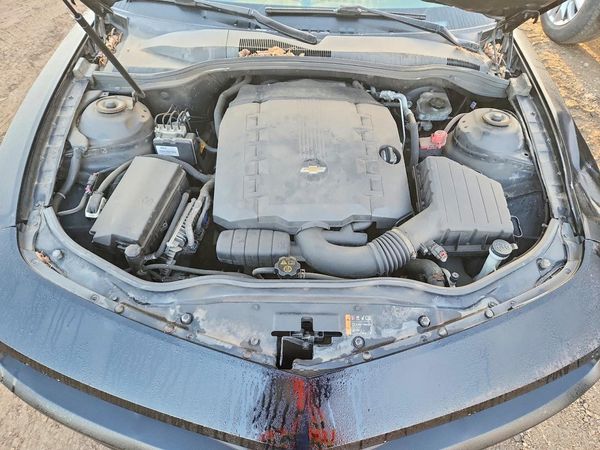 2012 CHEVROLET CAMARO LS — Engine bay
