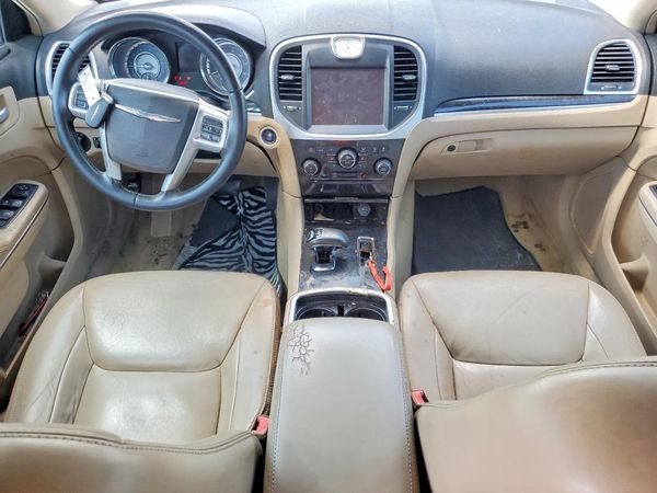 2013 CHRYSLER 300 Base/Limited — CKPT