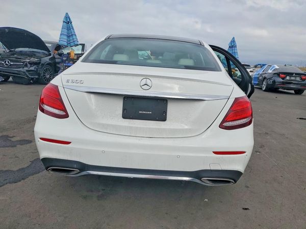 2019 MERCEDES-BENZ E-CLASS E300 — DIRR