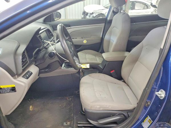 2019 HYUNDAI ELANTRA — DENT