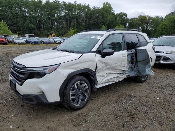 2025 SUBARU FORESTER
