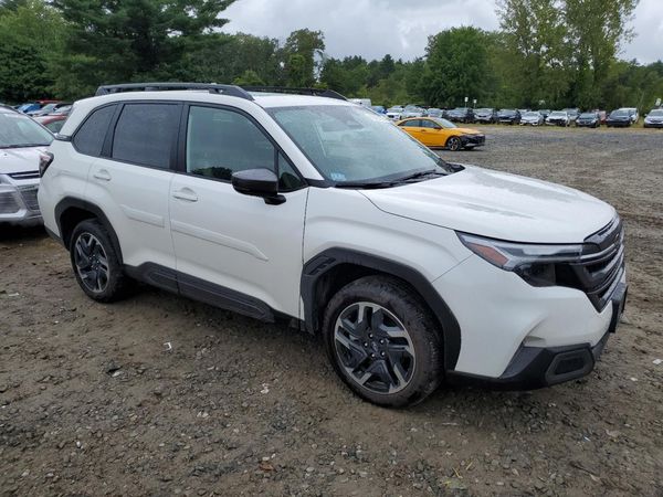 2025 SUBARU FORESTER Limited