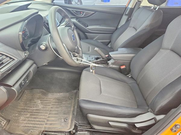 2018 SUBARU CROSSTREK Base — DENT