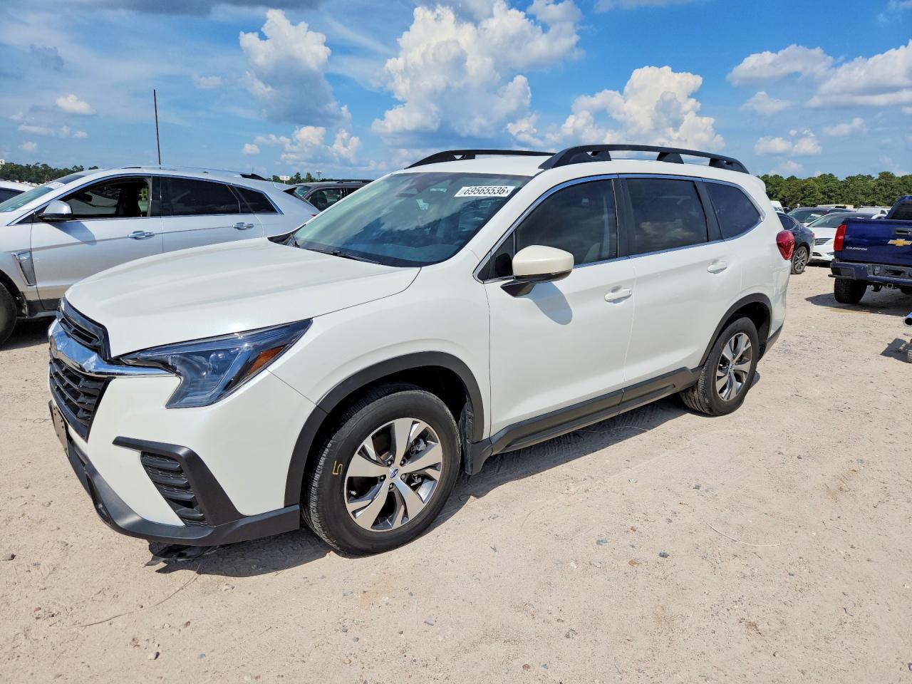 2025 SUBARU ASCENT — Front 3/4