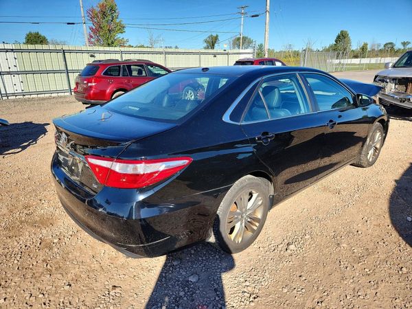 2015 TOYOTA CAMRY — PSRA