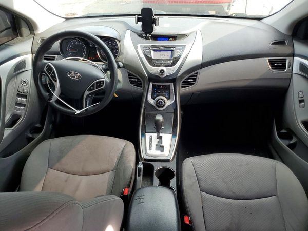 2012 HYUNDAI ELANTRA — CKPT