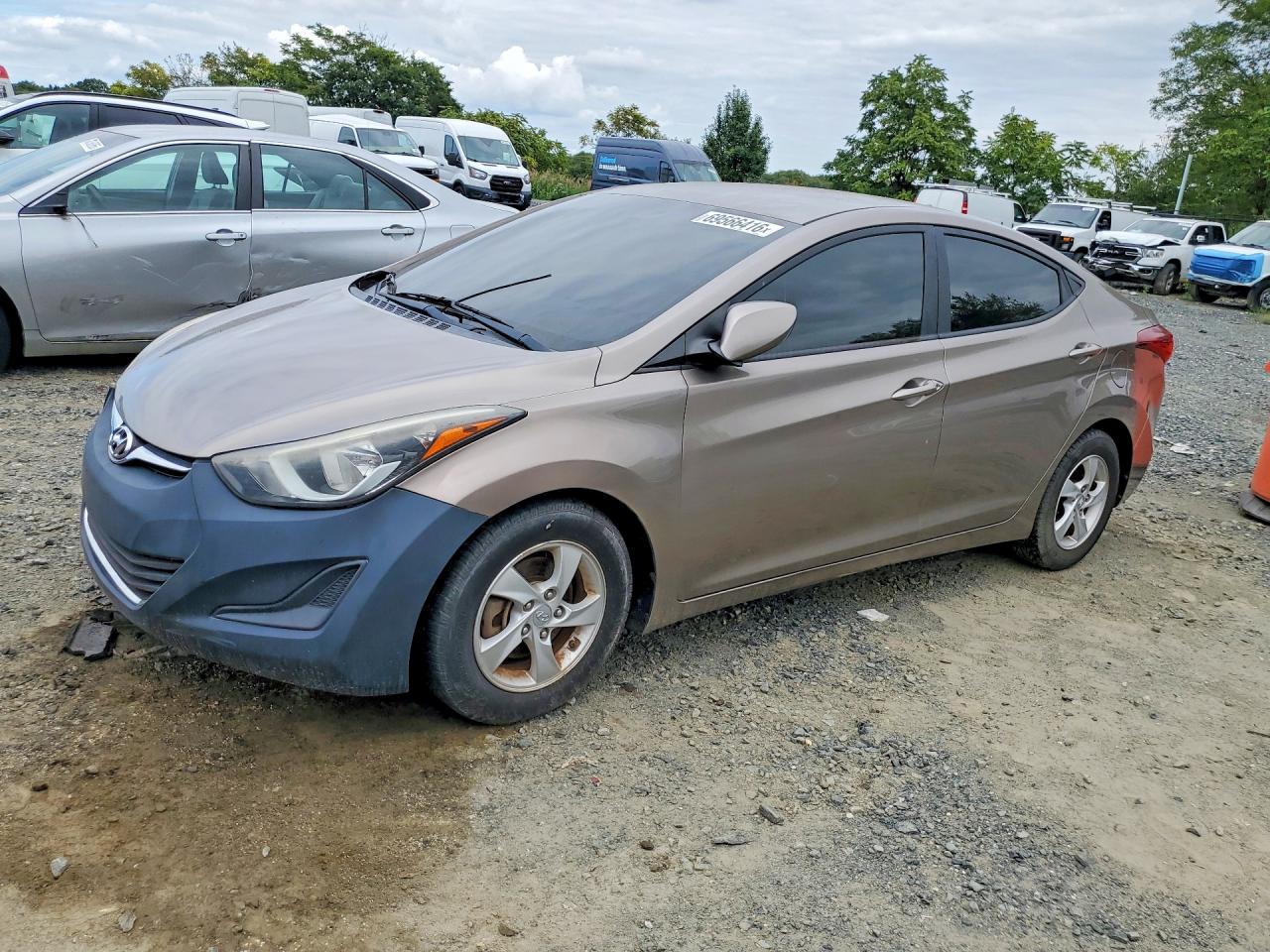 2015 HYUNDAI ELANTRA — Front 3/4