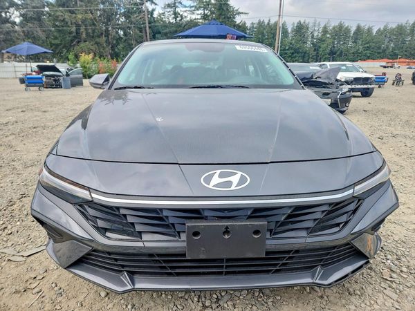 2024 HYUNDAI ELANTRA Blue — DIRF