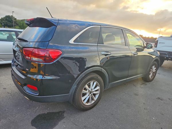 2019 KIA SORENTO L, LX, S