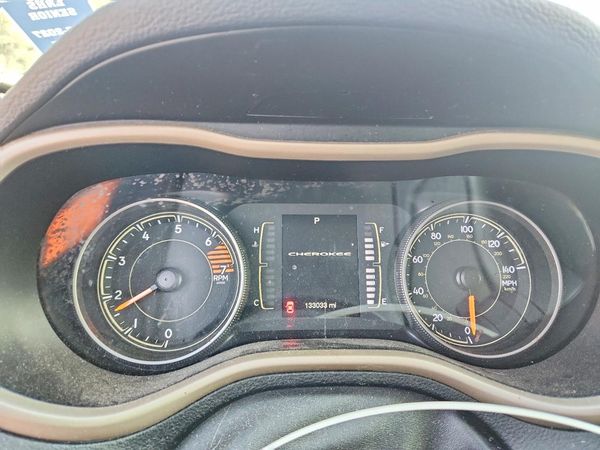 2017 JEEP CHEROKEE Sport — ODOM