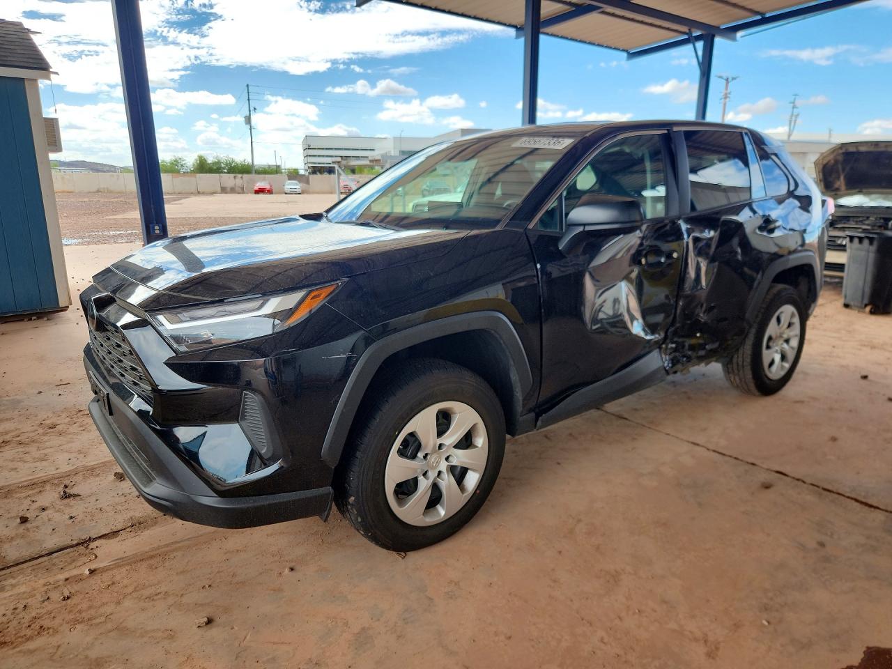 2025 TOYOTA RAV4 — Front 3/4