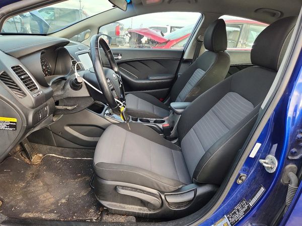 2017 KIA FORTE LX Popular, S — DENT