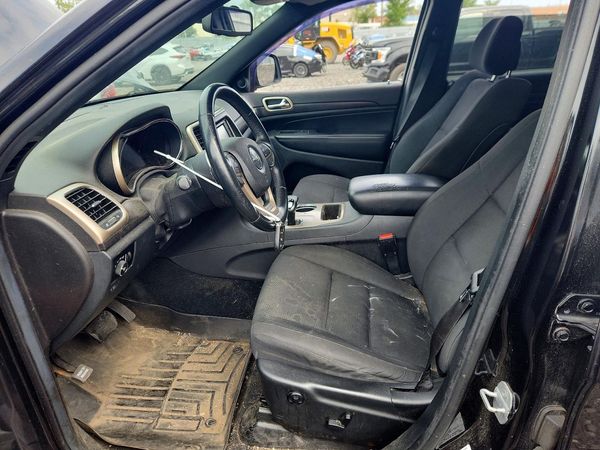 2014 JEEP CHEROKEE Laredo — DENT
