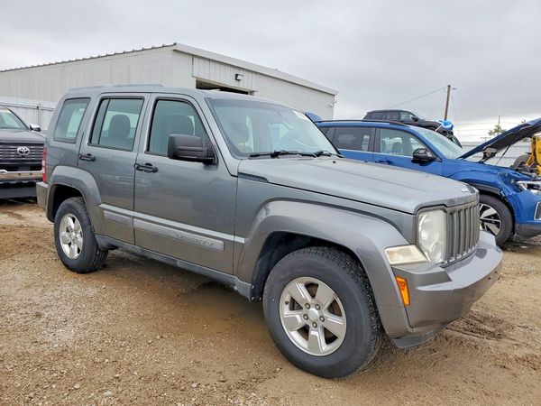 2012 JEEP LIBERTY Sport — Passenger 3/4