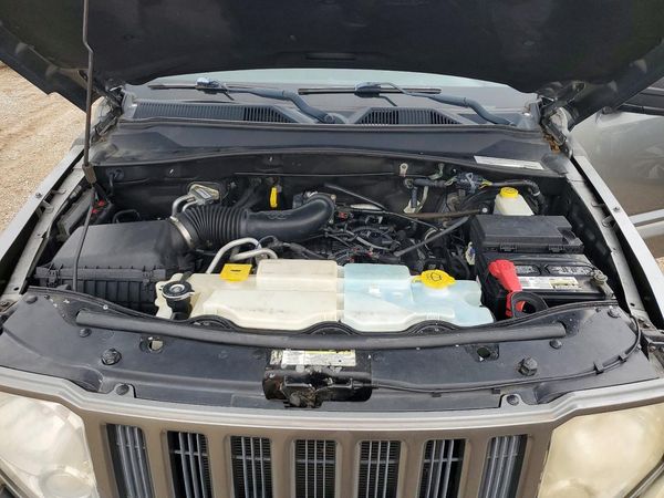 2012 JEEP LIBERTY Sport — Engine bay