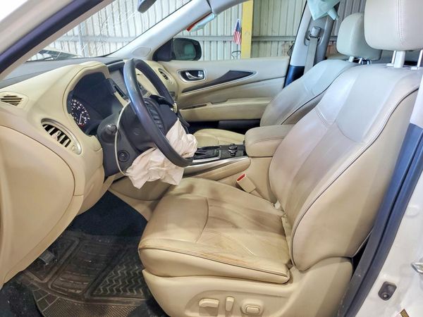 2017 INFINITI QX60 — DENT