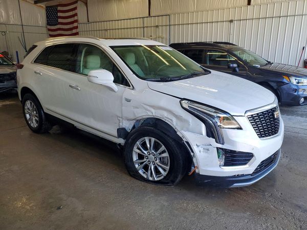 2020 CADILLAC XT5 Premium Luxury — Passenger 3/4
