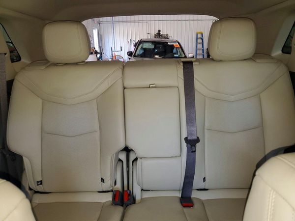 2020 CADILLAC XT5 Premium Luxury — SUVN