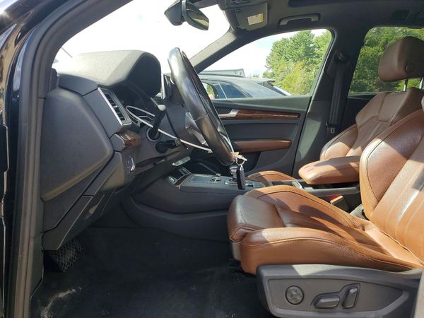 2018 AUDI Q5 — DENT