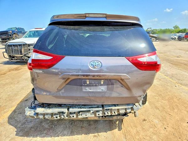2019 TOYOTA SIENNA — DIRR
