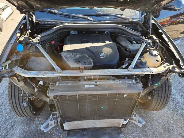 2020 BMW X3 xDrive30i — Engine bay