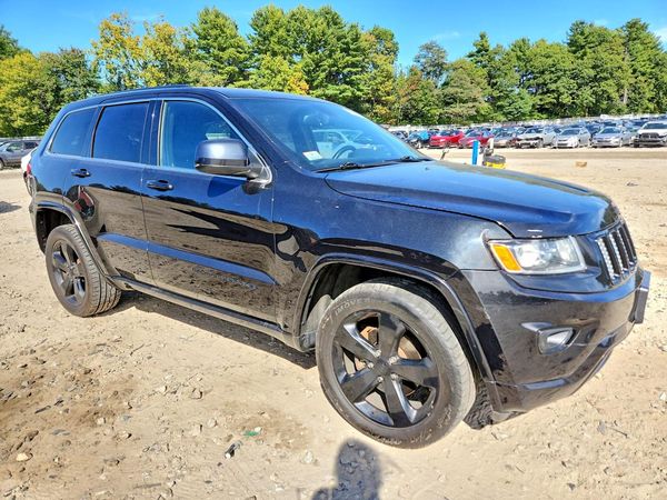 2014 JEEP CHEROKEE Laredo — Passenger 3/4