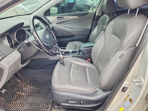 2014 HYUNDAI SONATA Hybrid/ Hybrid Limited — DENT
