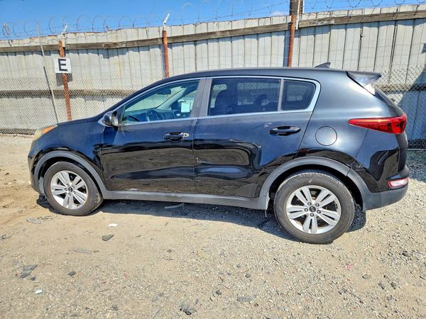 2017 KIA SPORTAGE LX — DSRA