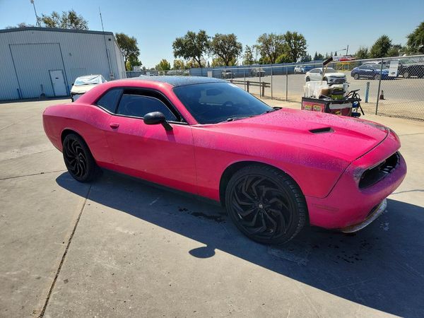 2016 DODGE CHALLENGER SXT — Passenger 3/4