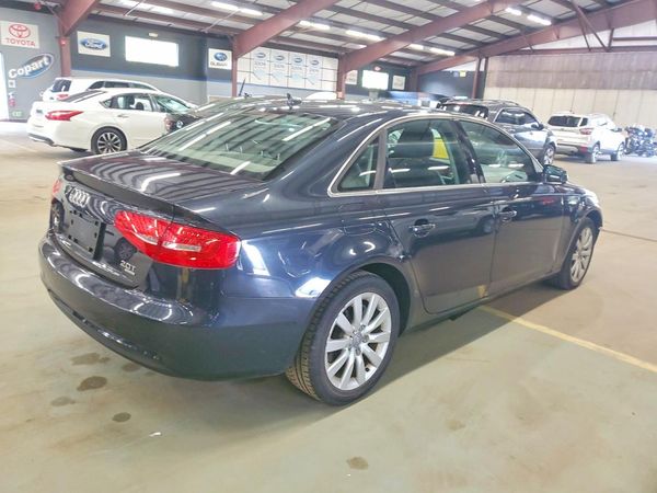 2013 AUDI A4 quattro Premium